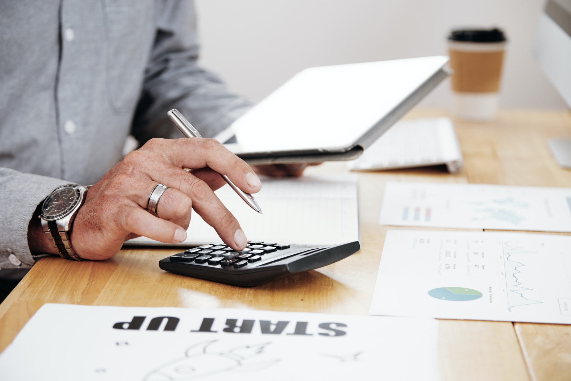 What Are the Accounting Rules for Capitalizing Website Design Costs?